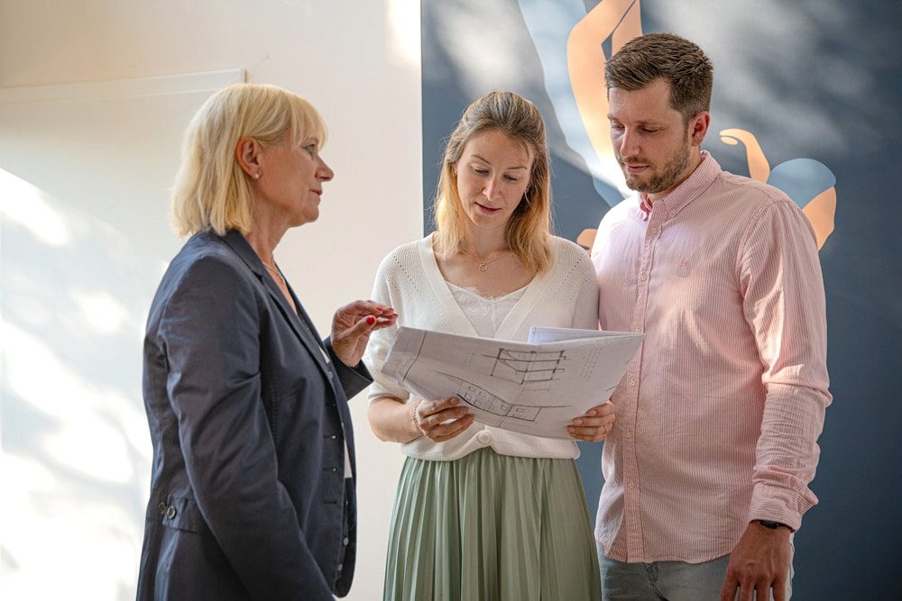 Beratungsgespräch zum Hausverkauf in Aschaffenburg mit Martina Staab